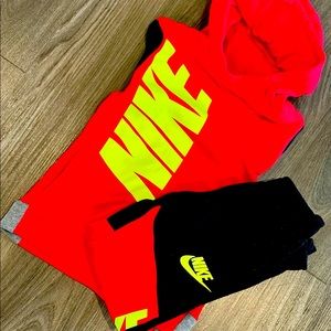 Nike Sweat suit